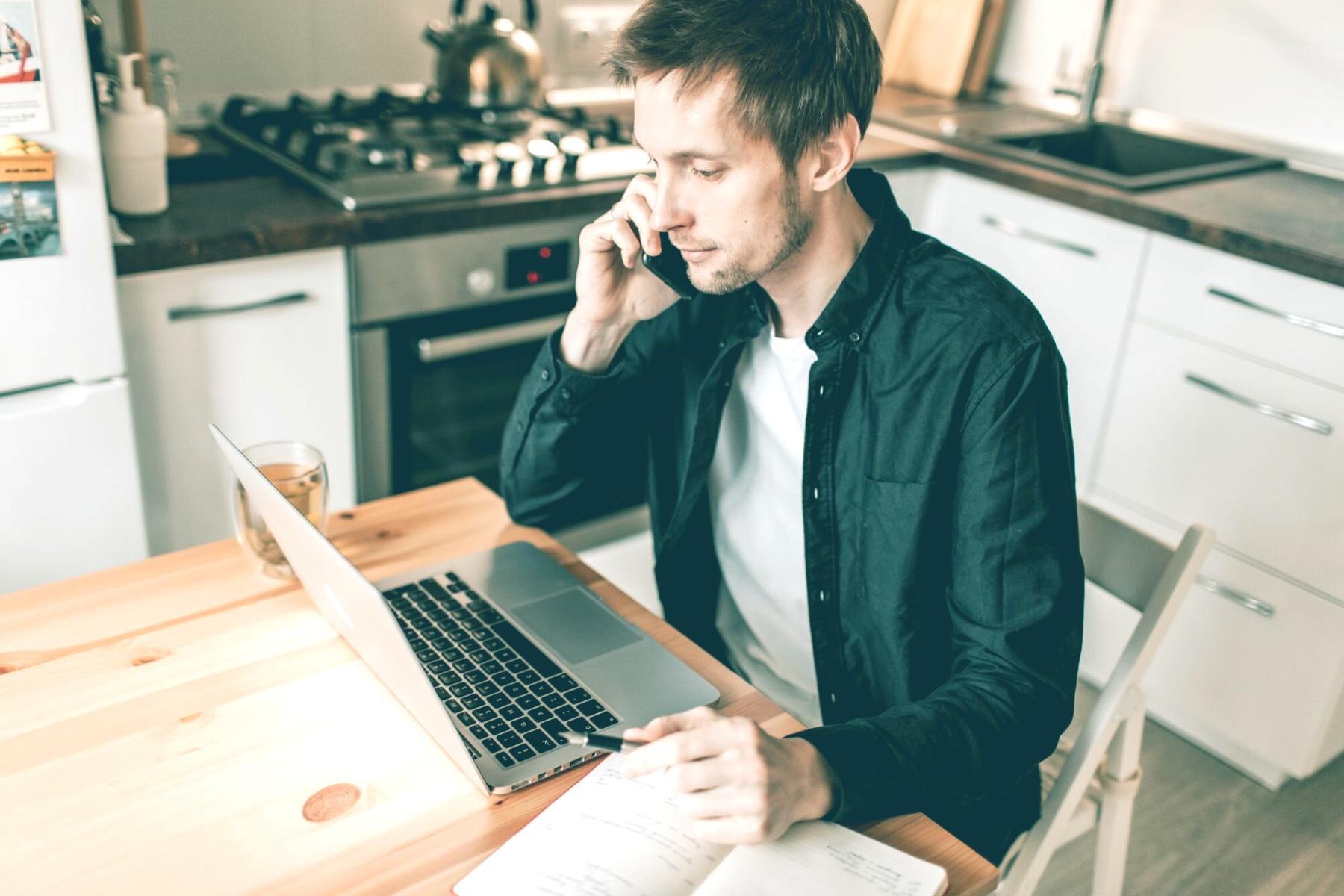 Миграция базы данных без остановки сервиса